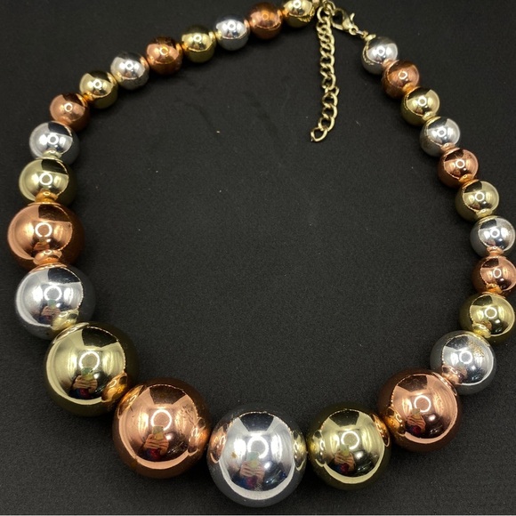 Chunky Mixed Metals Shiny Beads Necklace - Picture 7 of 8